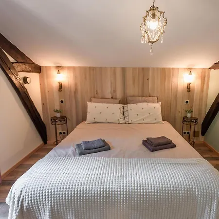 La Belle Vie Semesterbostad